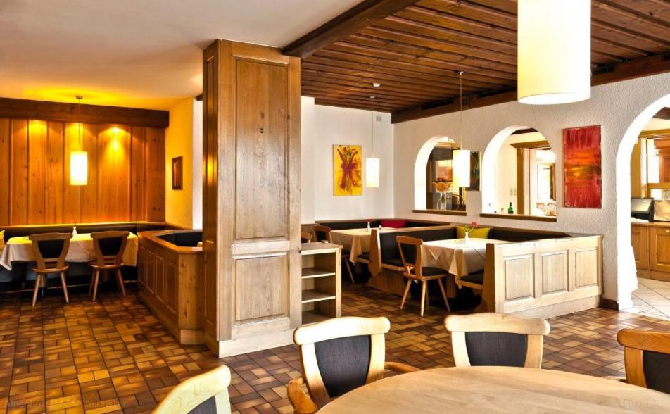 Alpenhotel Altmünster Екстериор снимка