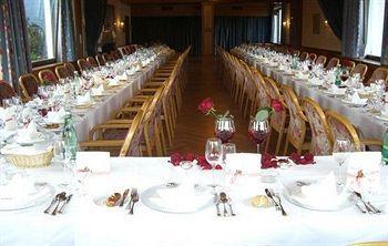 Alpenhotel Altmünster Екстериор снимка