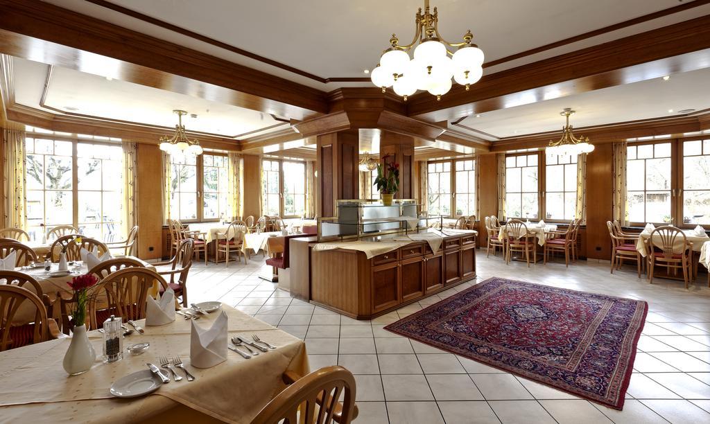 Alpenhotel Altmünster Екстериор снимка
