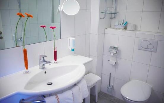 Alpenhotel Altmünster Стая снимка